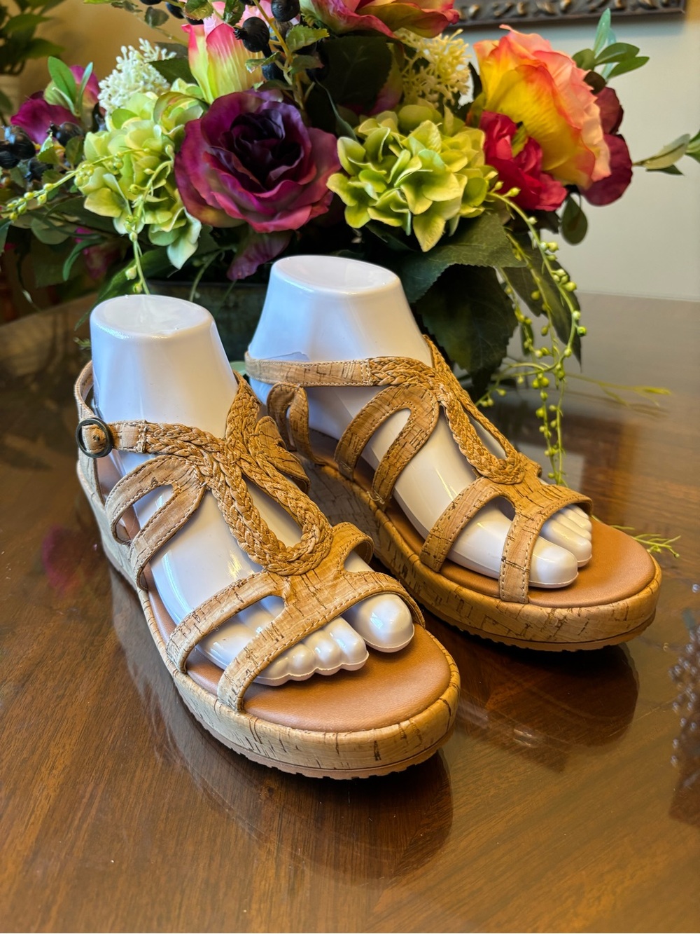 BareTraps “Wilma” Tan Braided Cork Wedge Sandals Size 7